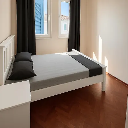 Villa In Stylish And Peaceful Center