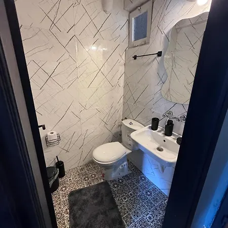 Villa In Stylish And Peaceful Center *