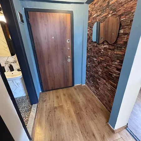 In Stylish And Peaceful Center Villa *