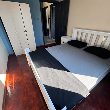 In Stylish And Peaceful Center Villa *