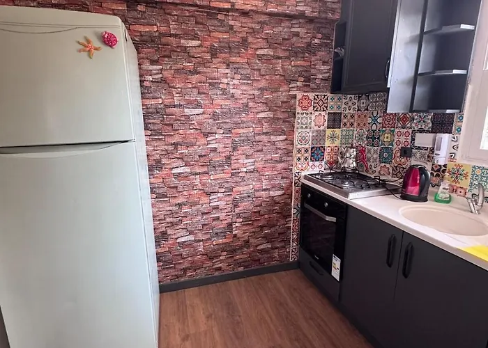 In Stylish And Peaceful Center *