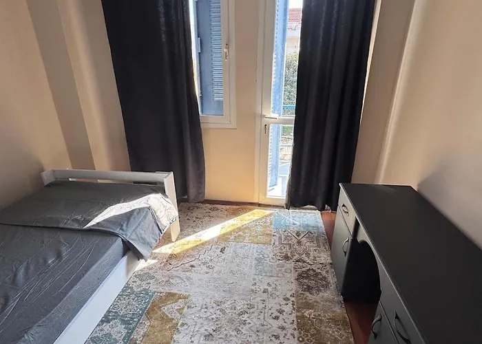 Vila In Stylish And Peaceful Center *