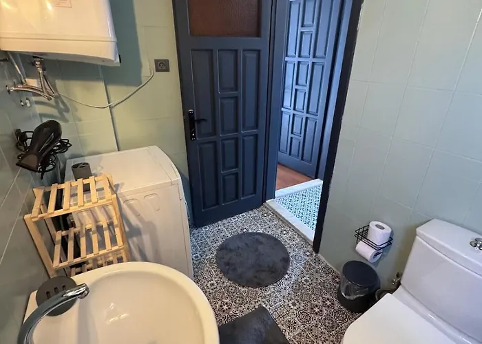 Vila In Stylish And Peaceful Center