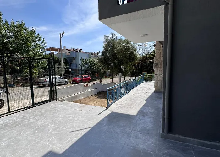 In Stylish And Peaceful Center Vila *